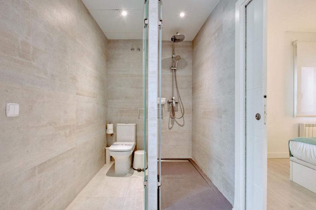 Apartamento 1 Bedroom 1 Bathroom Furnished - Salamanca - Stylish Wterrace - Mintystay *